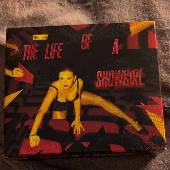 The Life of a Showgirl Deluxe CD - Picture 1 of 1